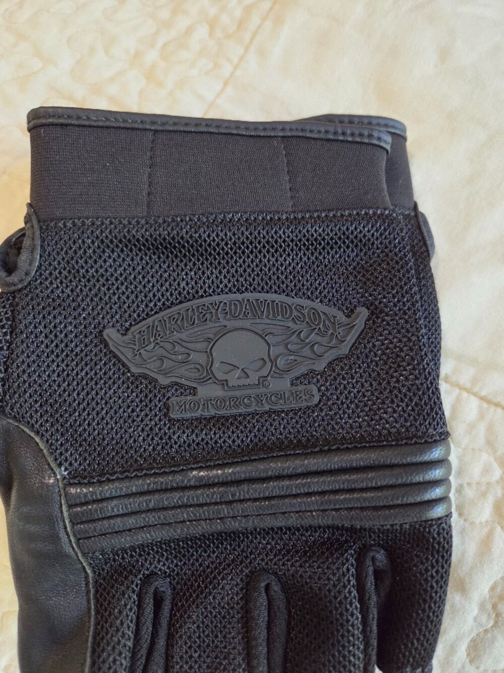 Harley Davidson Fingerless Mesh and Leather Gloves, Winged Skull Emblem